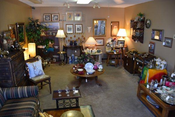 Welcome to our shop! You'll find all kinds of items for your decorating needs.