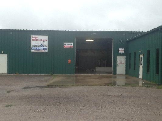 U-Haul Neighborhood Dealer