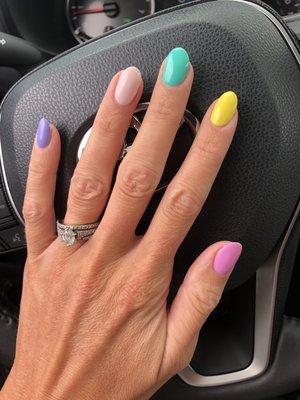 rainbow nails
