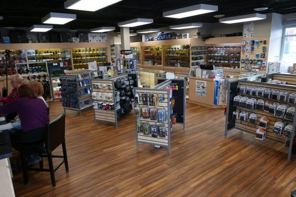 Cameras and lenses from Tamron, Sigma, Pentax, Canon, Nikon, Olympus & Panasonic