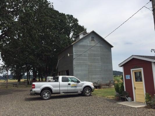 B-Kab Signs & Design