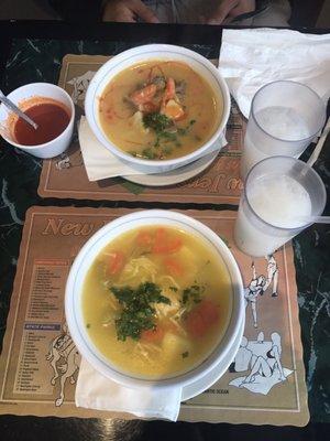 Especial de Almuerzo: Sopa de Pollo y Rez Lunch Special: Chicken and Beef Soup