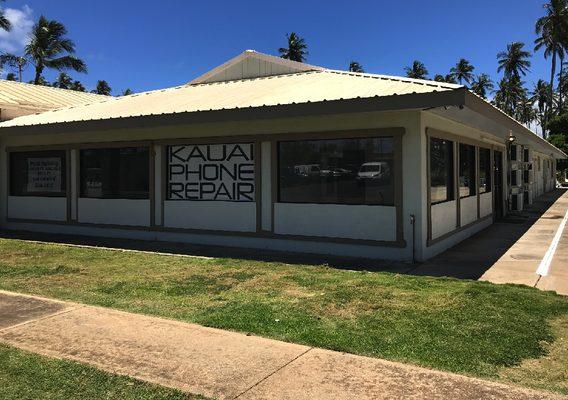 Next to Foodland, behind L & L Barbecue in Kapaa, our 2nd Kauai Phone Repair shop.
