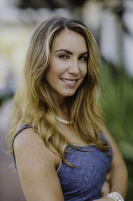 Emily Schuster Real Estate Advisor