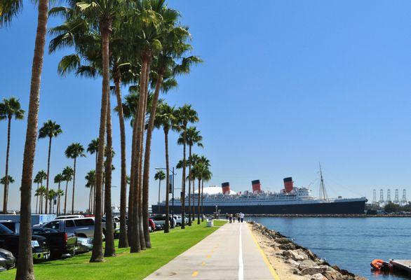 Downtown Long Beach is the perfect scenery for creativity