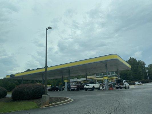 Spinx Easley gas & food facility
