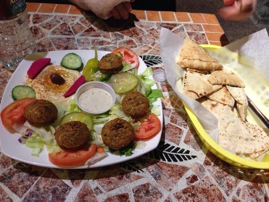 Falafel plate