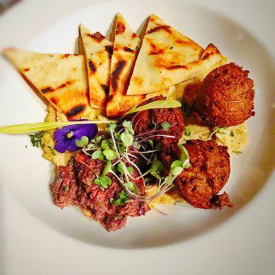 Falafel Fritters & Hummus
