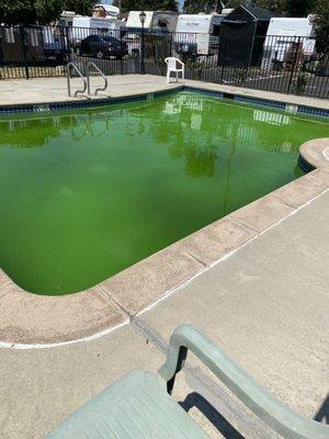 Highgrove Trailer Court