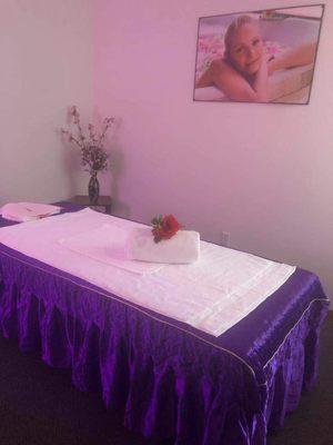 Lavender Hot Oil Spa