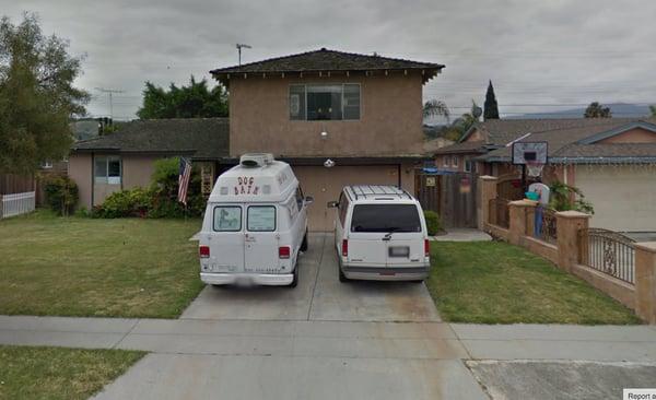 Dog Bath 'n' Groom: Google Street view 09/17/2013