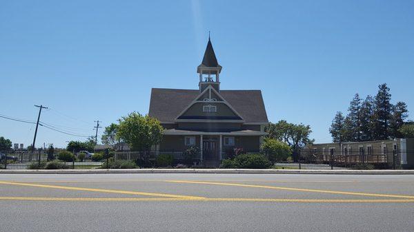 Live Oak Community Church