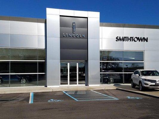 Lincoln Of Smithtown, St James, NY 631.337.1000