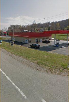 Tommys Exxon