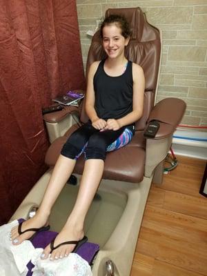 My niece enjoying a spa day with Donna @ Bellissima Salon.