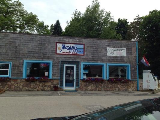McCahill's Crossing Motel and Dairy Bar