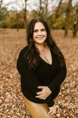 My name is Cassie! I'm so glad you're here! I'm a licensed esthetician and lash tech specializing in lashes, facials, and waxing.