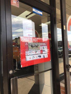 National chain closed for 5 minutes? Come on!