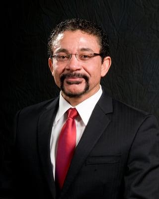 Cruz Julio, MD