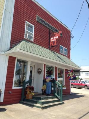 Red Moose Gift Gallery