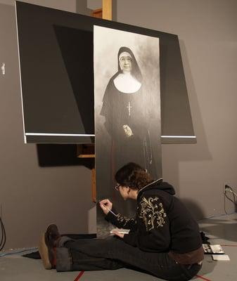 Lisa Duncan, Art Conservator, LLC provides consultation, repair, and assessment for photographic materials and works on paper.