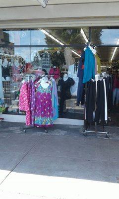 Family Clothing Outlet