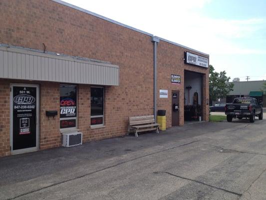 Front of building in Schaumburg
