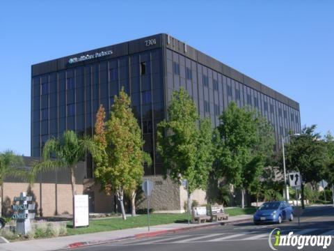 Kenneth J Arenson, MD