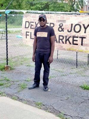 Dexter & Joy Flea Market