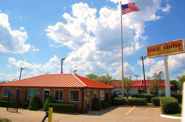 Space Center Storage