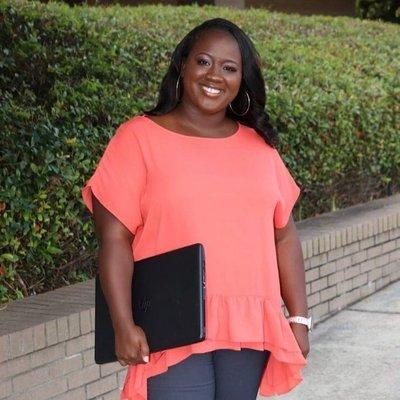 Laquona Sanderson - Realty One Group