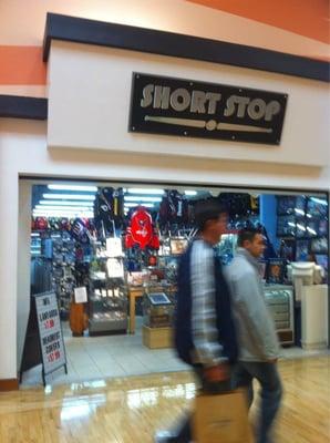 Short Stop Baseball Card Shop