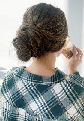 Angie McMahon at Salon Lofts