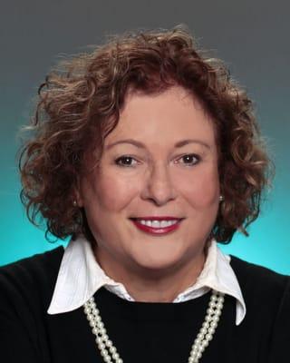 Danielle Bade - Better Homes and Gardens Realty Partners