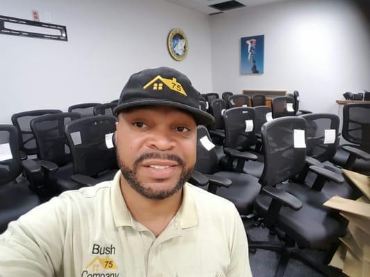 100 Office Chair Assembly