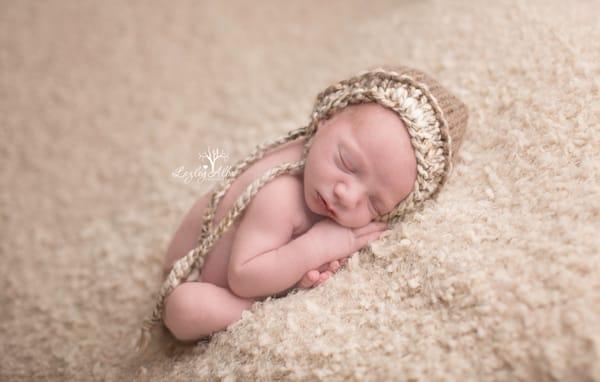 Newborn photographer