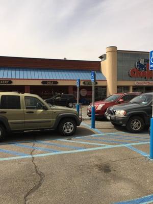 Hours: 6 am to 1 am daily