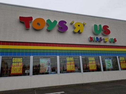 Closing sales at the Tacoma location.