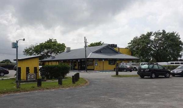 U-Haul Neighborhood Dealer