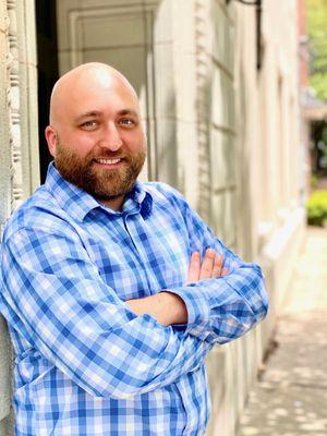 We can help you transition into Medicare when you are 64 years old as you turn 65. We are contracted with all of the insurance companies in