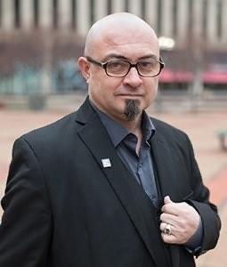 Zender Canizales - Red 1 Realty