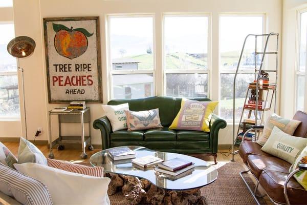 Amazing interior design by DeWayne Lumpkin.