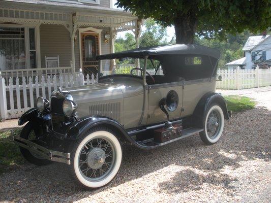 B Terry Vintage Auto Restoration