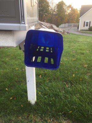 8:48 in the morning, and still no paper. Come on guys.