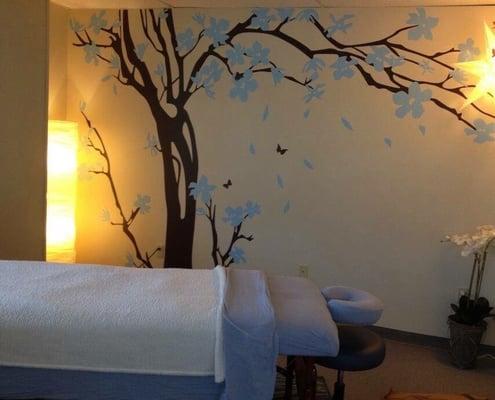 Healing Hands Bodyworks and Green Lotus Products