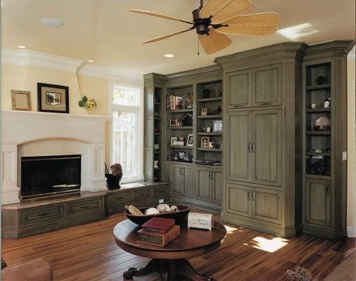 Rabello's Custom Cabinets