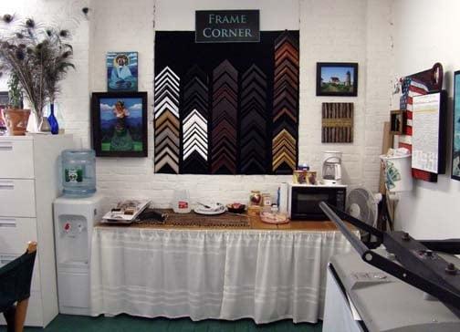 Khan Studio frame corner