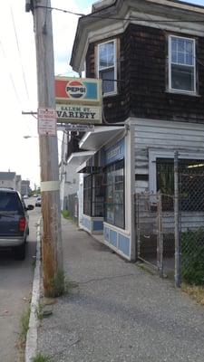 Salem Street Variety