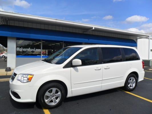 2010 Dodge Grand Caravan $69.99 plus tax per day, comes with 150 miles per day