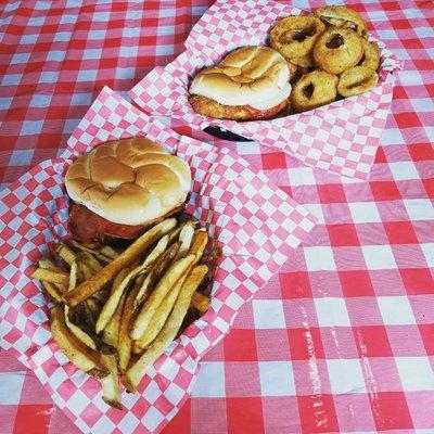 We have pizza burgers and chicken parmesan this week Feb 20th to Feb 24th. Come on out and enjoy or we can bring it to you.